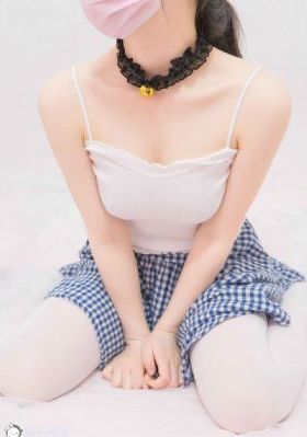 《年轻的阿姨》
