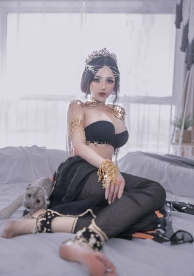 媚娘异行
