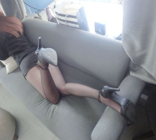 桥矿舅舅侄女