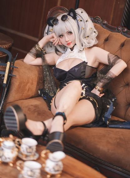 丰满的后妈