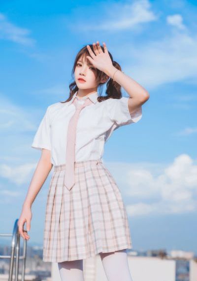 我在雨中等你