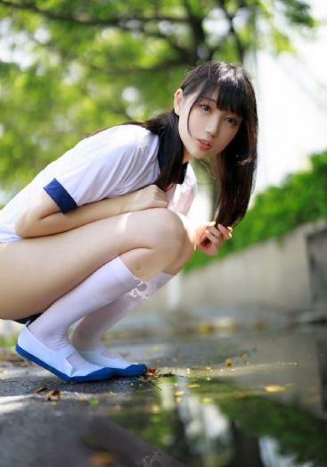 三个老头一起吃波多野结衣