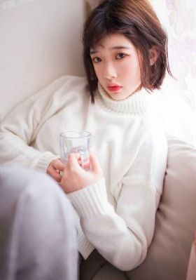 女机械人电影
