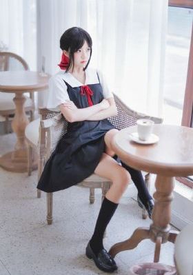 半妖乳娘
