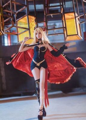 丰满寂寞的少妇老师